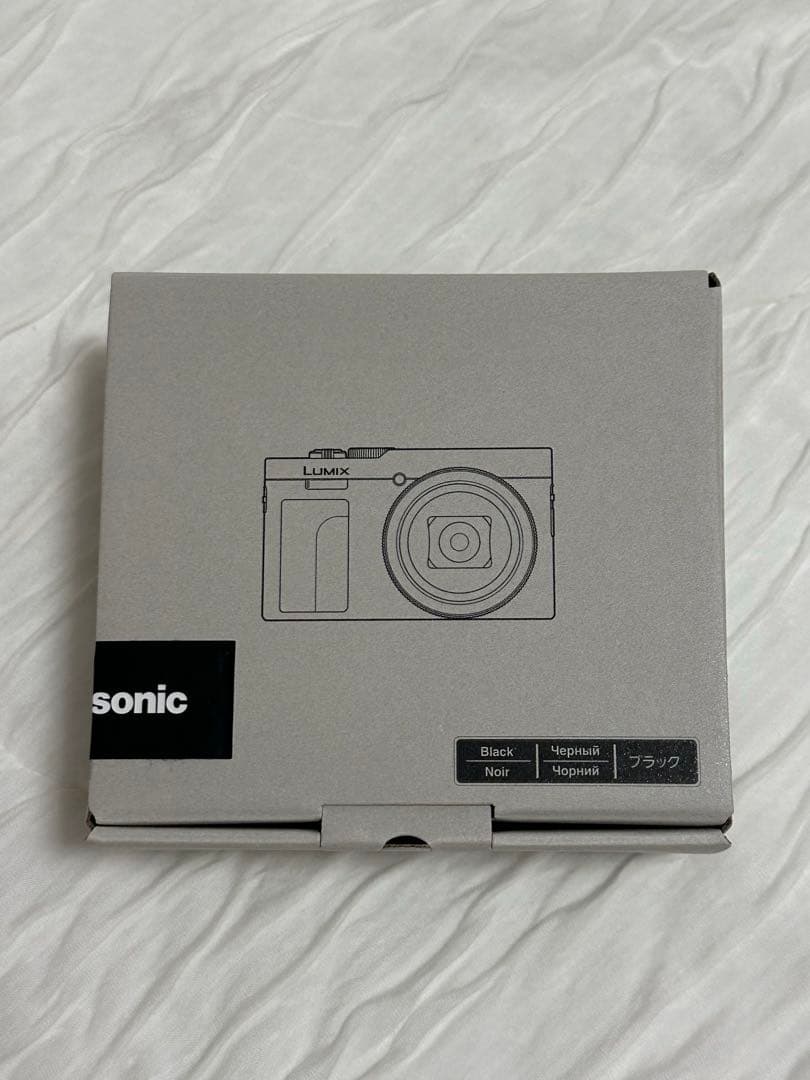 新品未使用　Panasonic LUMIX DCTZ99W