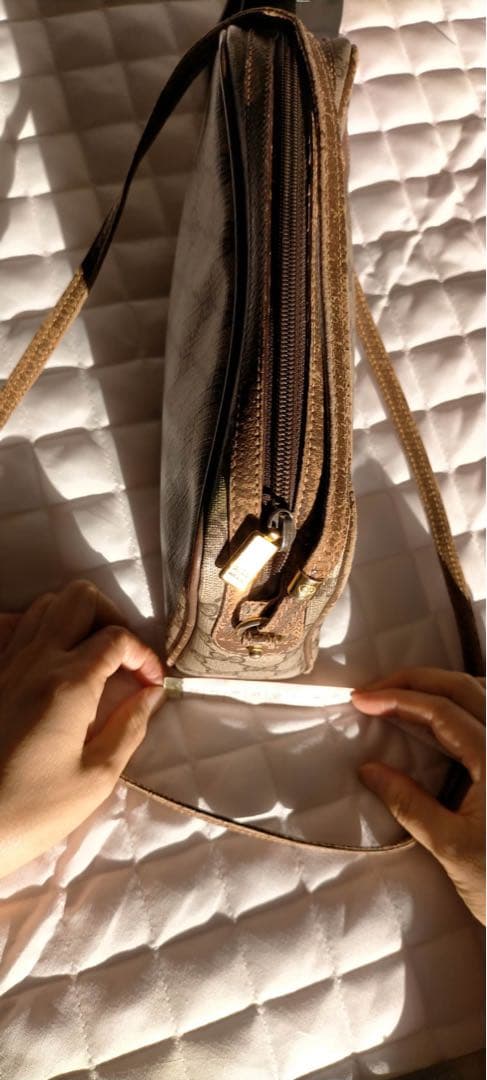 GUCCI GGパターン ショルダーバッグ ベージュ