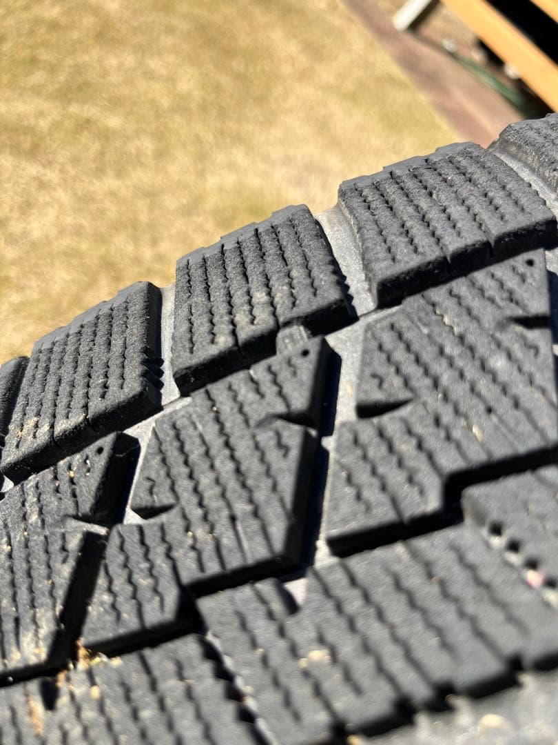 ブリザック VRX 4本 ホイール付き