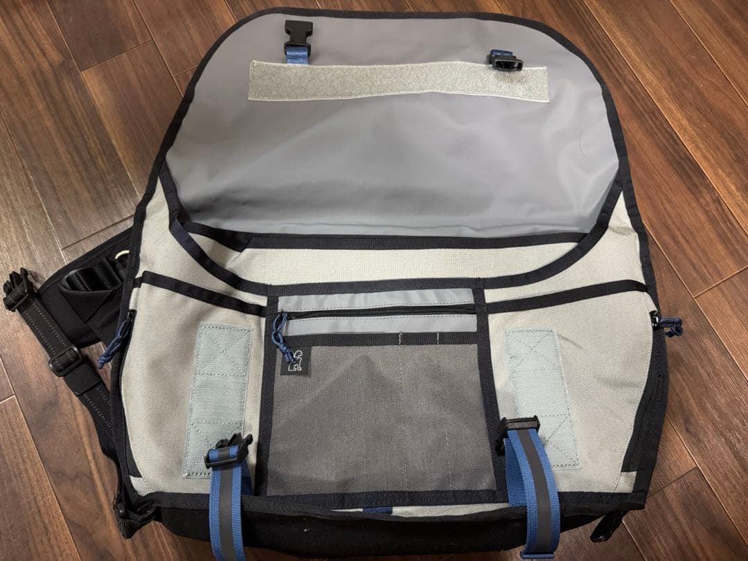 Chrome メッセンジャーバッグ 24L 防水