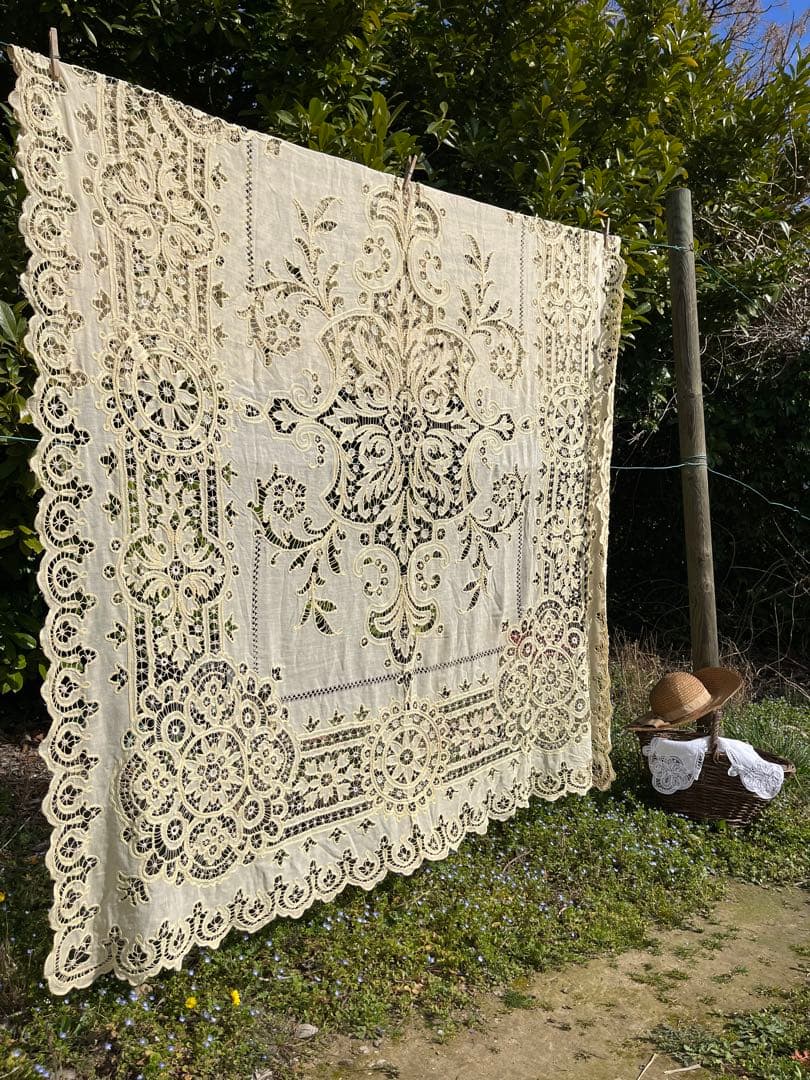 ◆フランスアンティークお宝級手刺繍超大判テーブルクロス大きいベッドカバーソファー