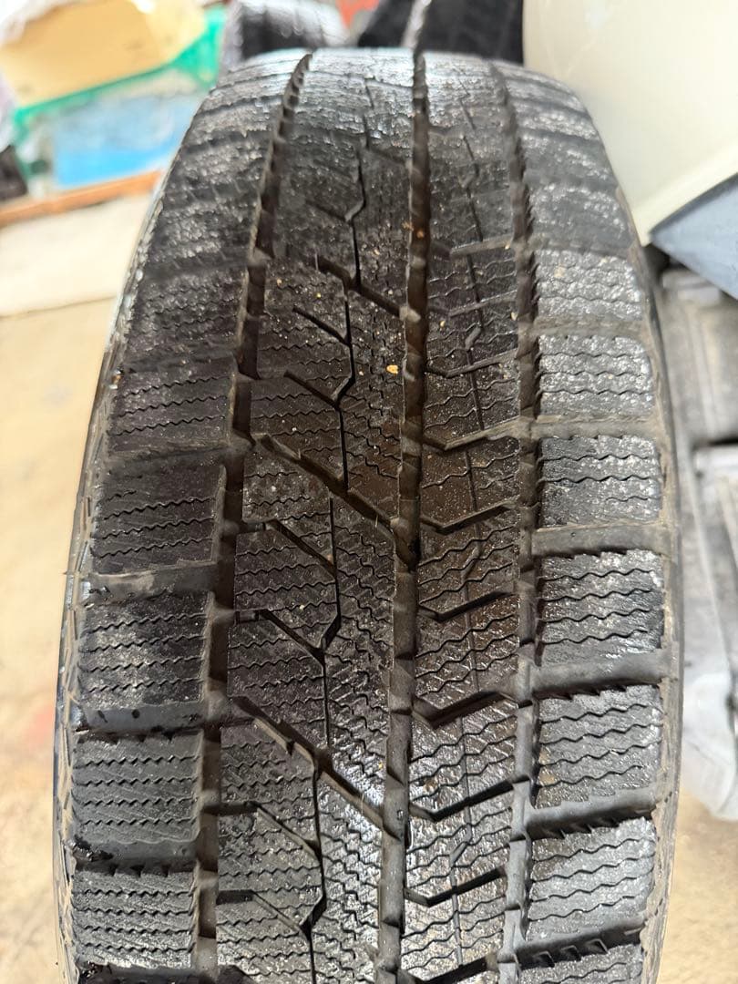 え*ん様 175/65R15 ４本　TOYO GIZ2 スタッドレス　アルミ