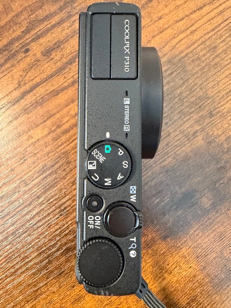 小*ビ様 【ジャンク品】Nikon COOLPIX P310 コンパクトデジタル