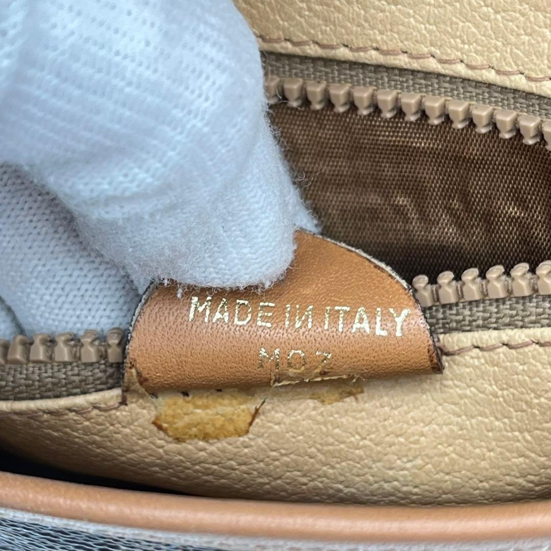 CELINE ショルダーバッグ 斜めがけ マカダム柄 トリオンフ タッセル