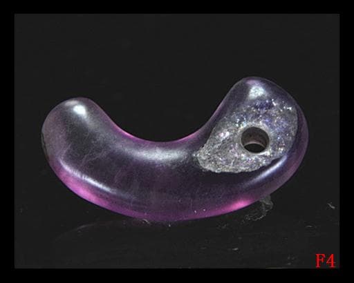 古墳期★虹入り★特有な結晶が見られ★紫色水晶製★コ字形勾玉　縄文時代出土石器