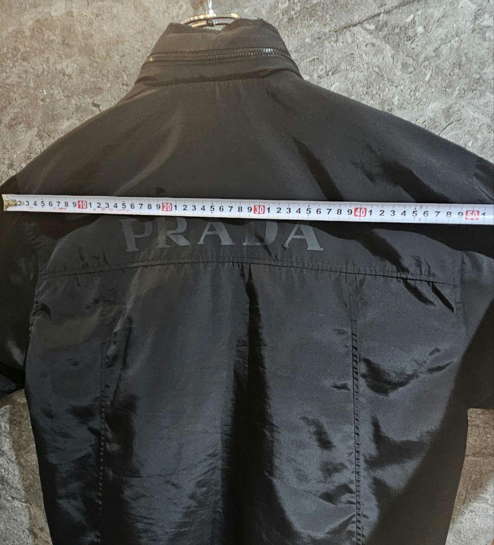 【 PRADA 】 プラダ バックプリント ロゴ ナイロンジャケット パーカー付