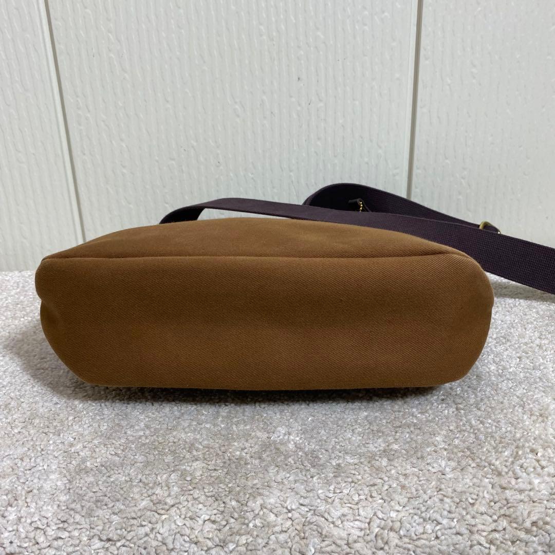 Brady ブレディ 英国製 AVON ショルダーバッグ コットン 牛革