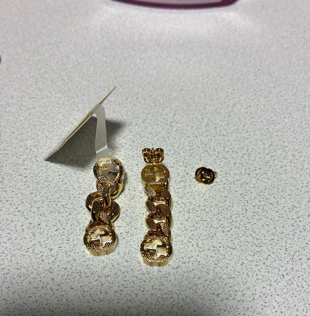 GUCCIインターロッキングピアス　新品