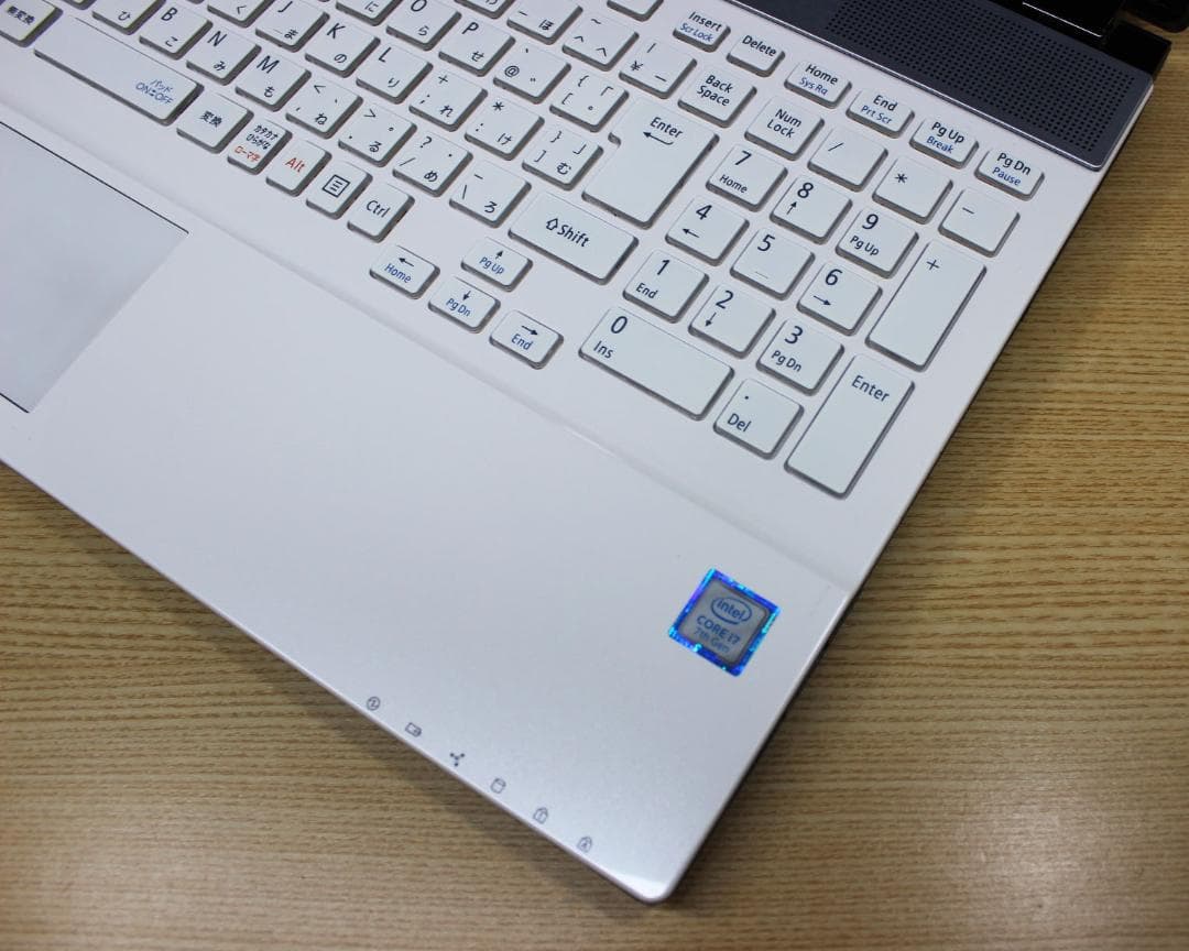 ✨Core i7 タッチパネル✨メモリ16G✨SSD オフィス付 ノートパソコン