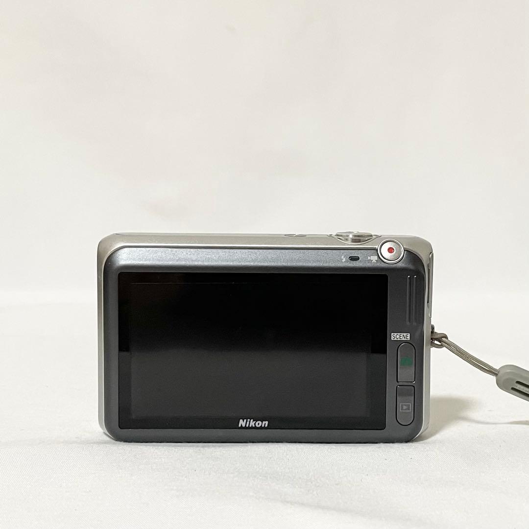 【完動品】Nikon Coolpix S6400 デジタルカメラ 動作確認済み