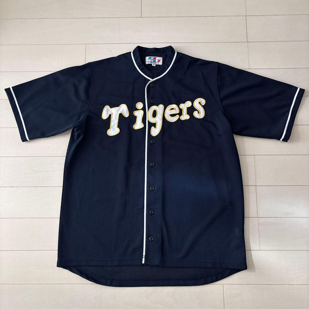 阪神タイガース　復刻レプリカユニフォームＬ（未使用に近い）&応援Ｔシャツセット