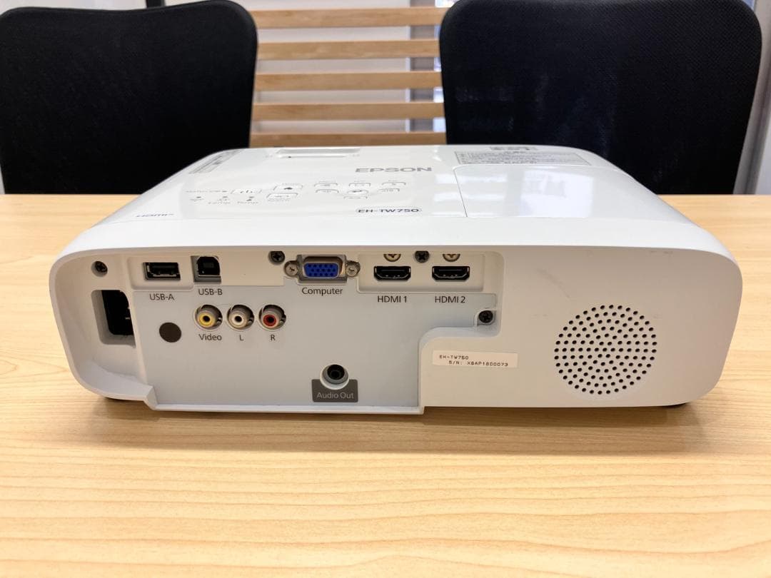 あ*う様 売り切り美品EPSON EH-TW750 プロジェクター本体 使用時間