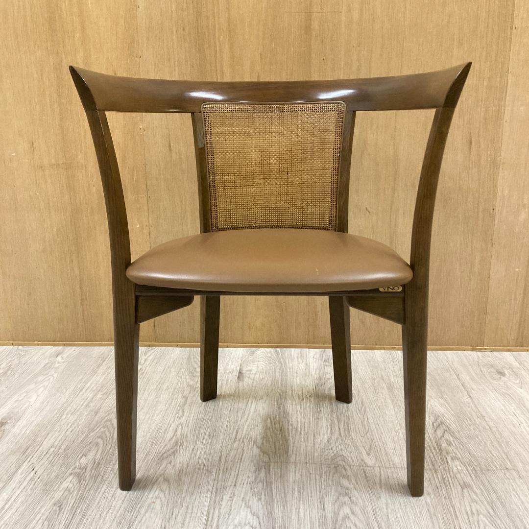 VINO ダイニングチェア　アームチェア　椅子　革製 A