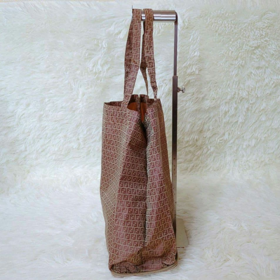 FENDI ズッカ柄 エコバッグ ナイロン ブラウン