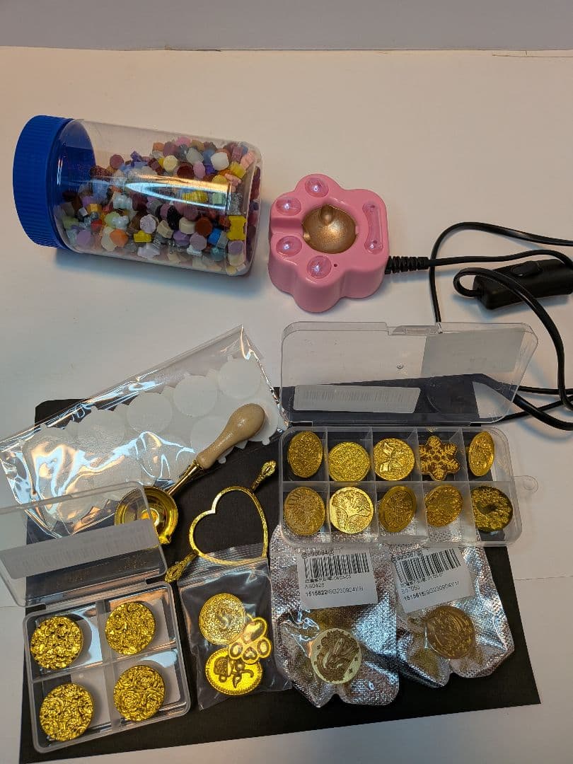 ⑤コラージュ　シール　紙もの　シーリング