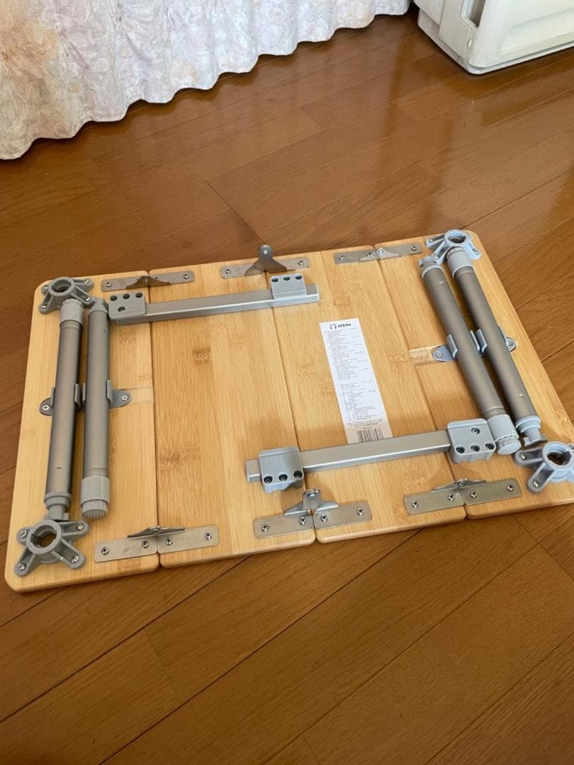 折りたたみ式アウトドアキャンプテーブル