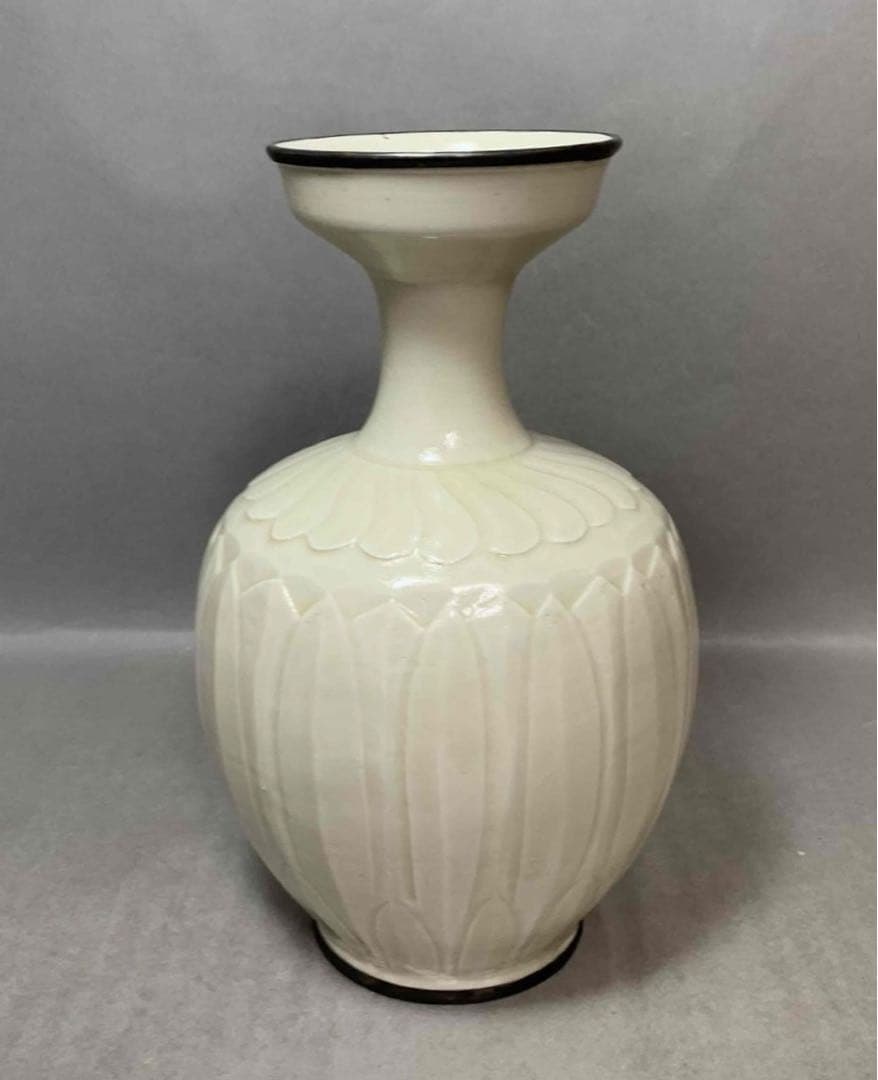 中国 連弁紋瓶　u6220721