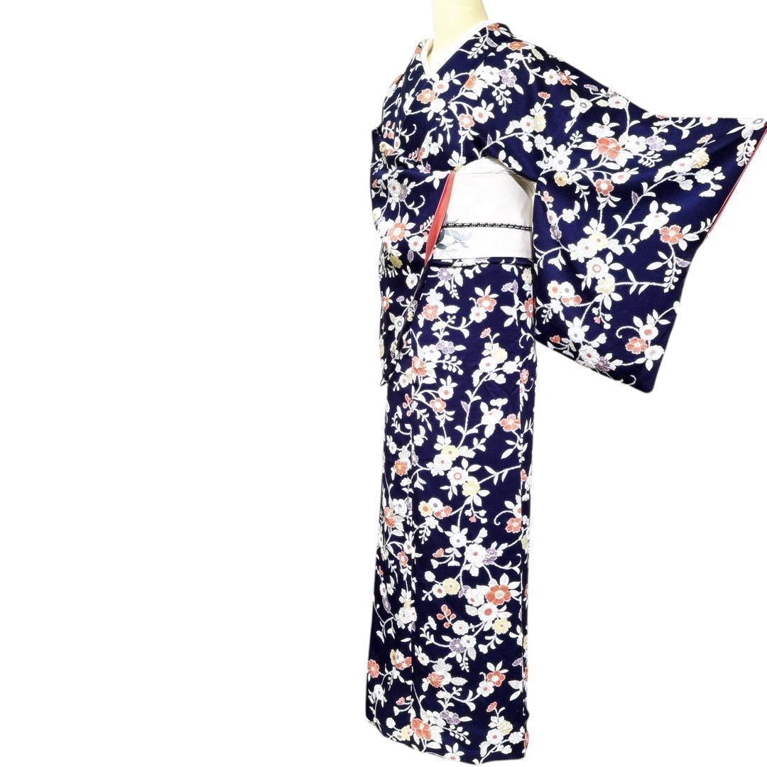 A112愛華 着物 小紋　絞り　辻ヶ花　正絹　美品　身丈162cm