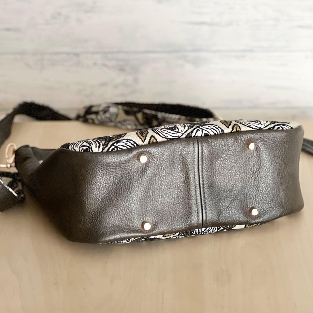 Yuki様　オーダー用　ミナペルホネン&本革 ショルダーバッグ