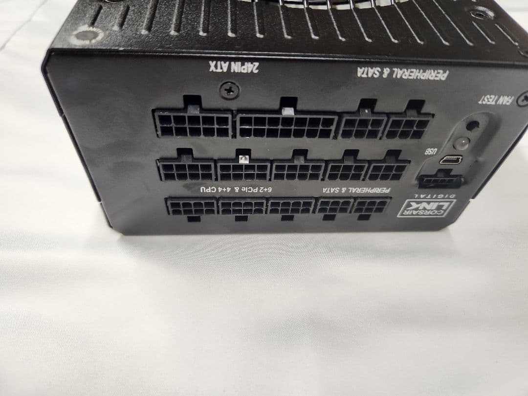 電源ユニット Corsair HX1000i [1000W/80PLUS Platinum]