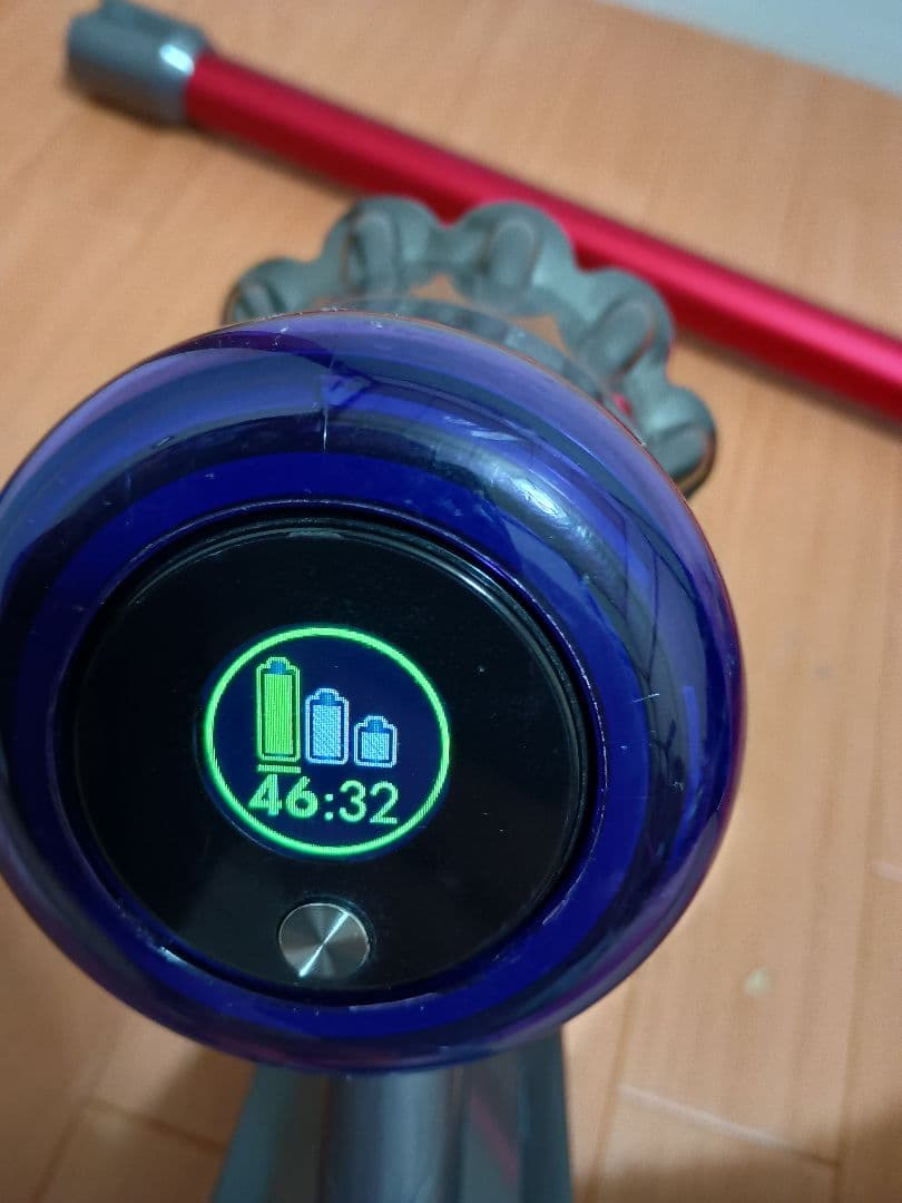 Dyson V11 Fluffy SV14　ダイソン　コードレス掃除機