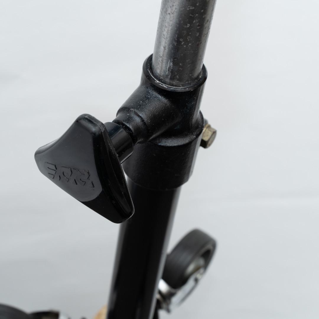 RDS　龍電社 ライトスタンド キャスター付き 1Kスタンド