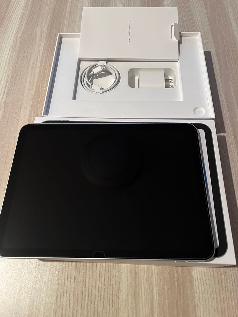 Apple iPad シルバー 本体128GB AppleCareあり