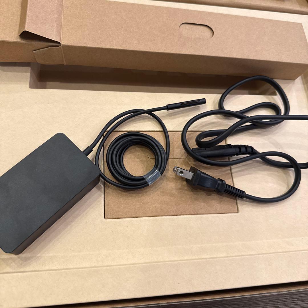 Microsoft Laptop5 ブラック