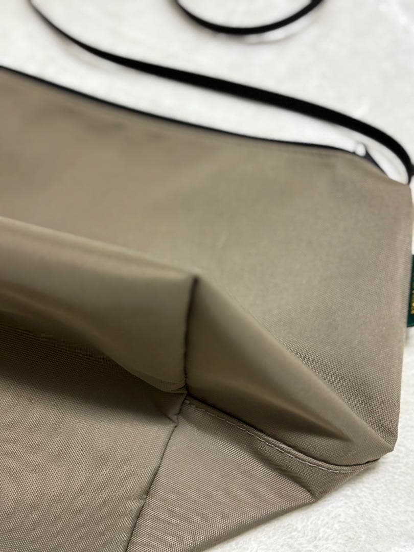 Herve Chapelier エルベシャプリエ ビッグポシェット