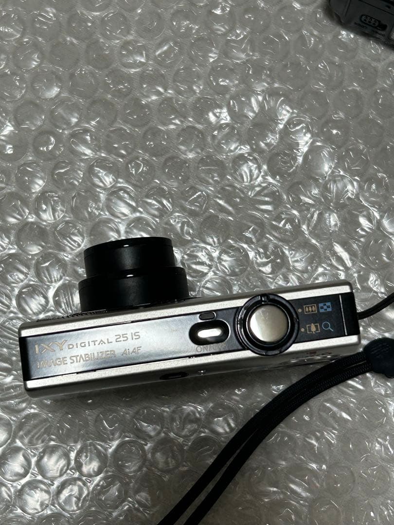 Canon IXY CASIO EXLIM デジカメ2点
