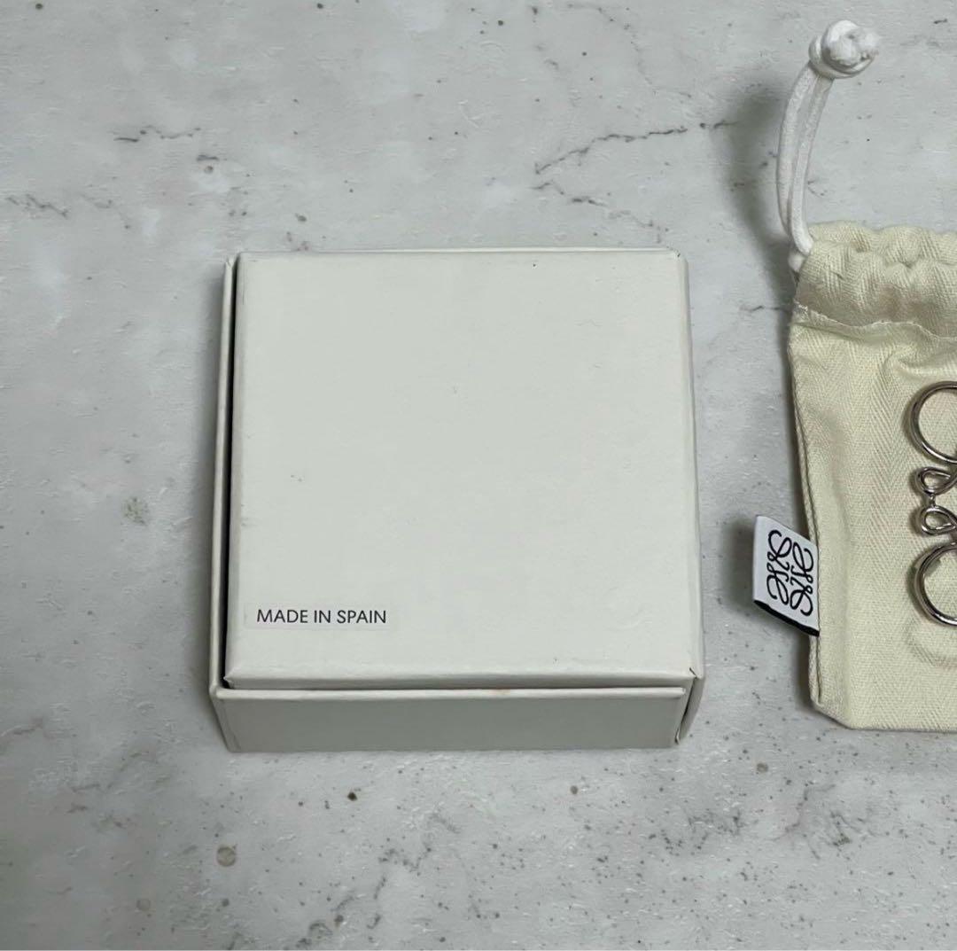 【極美品】LOEWE シルバー アナグラムブローチ