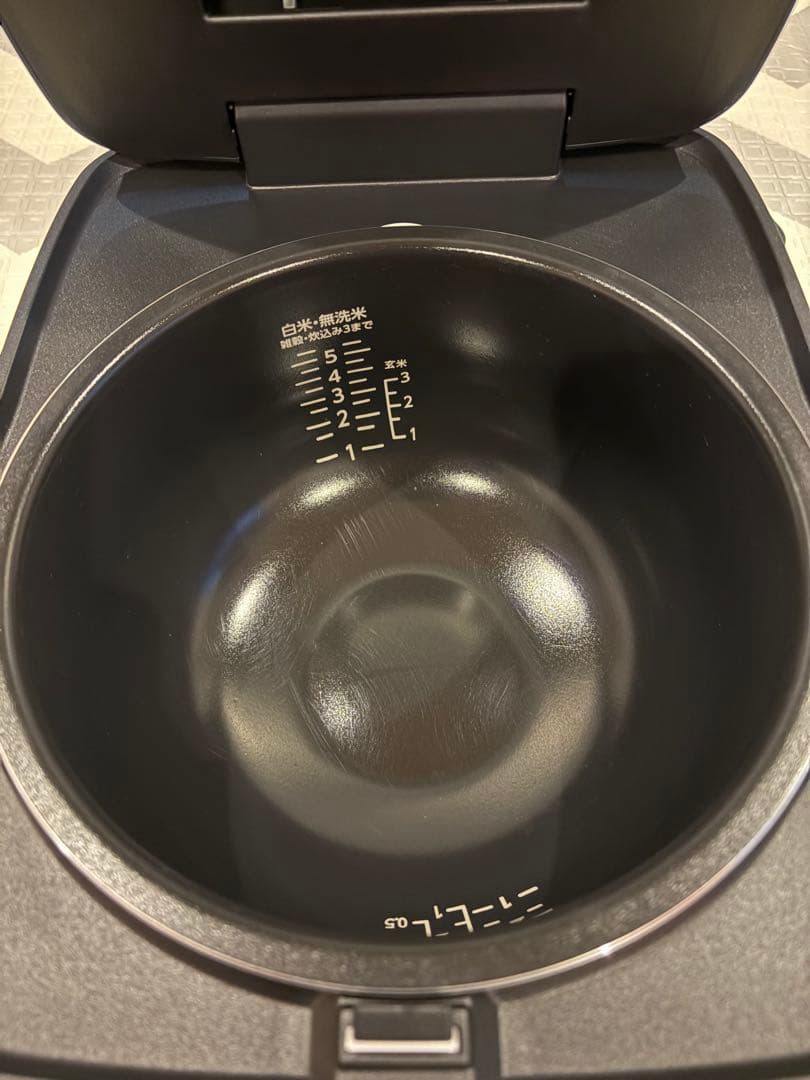 ほぼ新品！！TWINBIRD IH炊飯器 YDRM-EE55B 5.5合