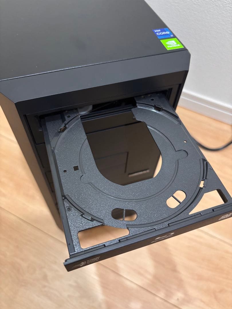 ドスパラ Core i7-13700 メモリ32GB SSD1TB搭載PC