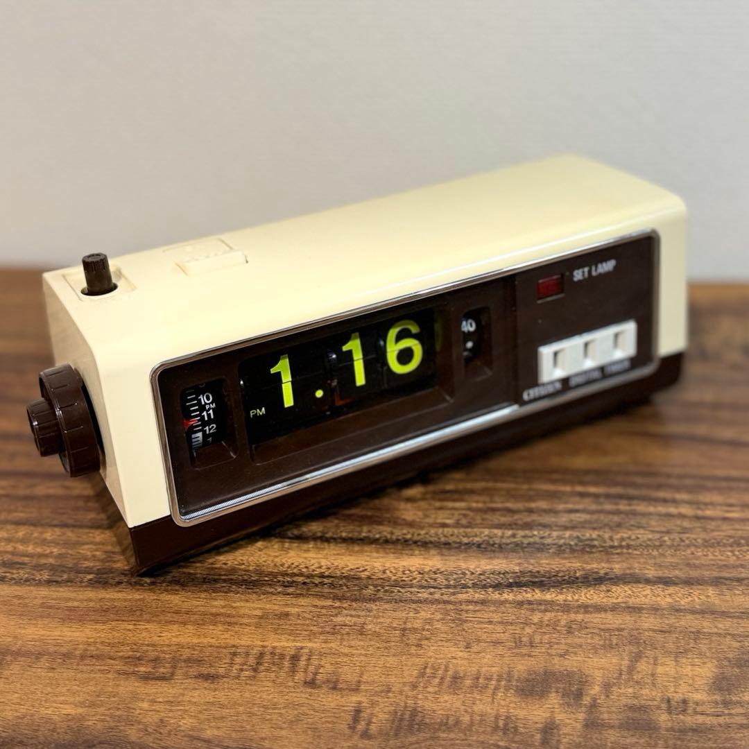 【元箱付き・メンテ済み】美品CITIZENパタパタ時計 デジタイマーT2