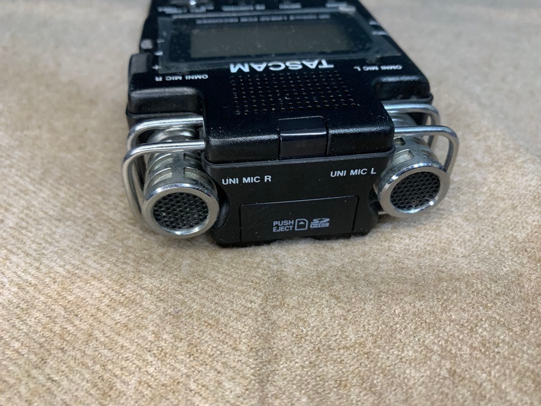TASCAM DR-100MK2 Linear PCM Recorder ②