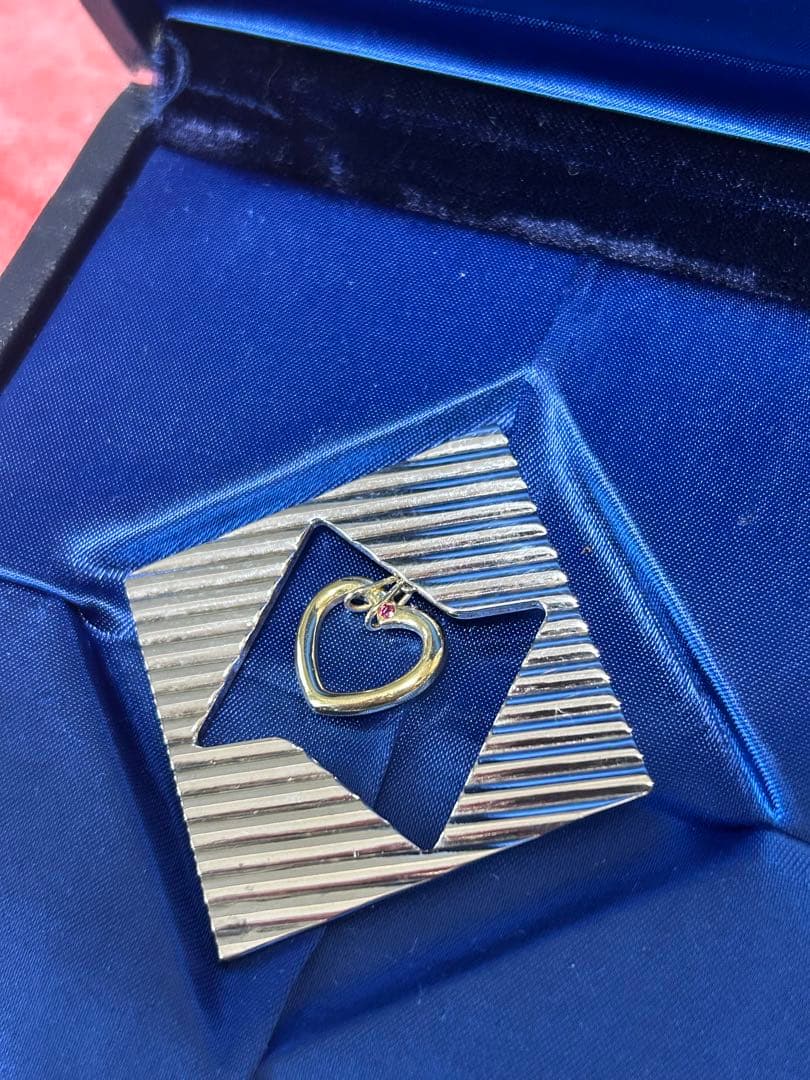 美品Tiffanyヴィンテージ　シルバーブローチレア　K18刻印あり