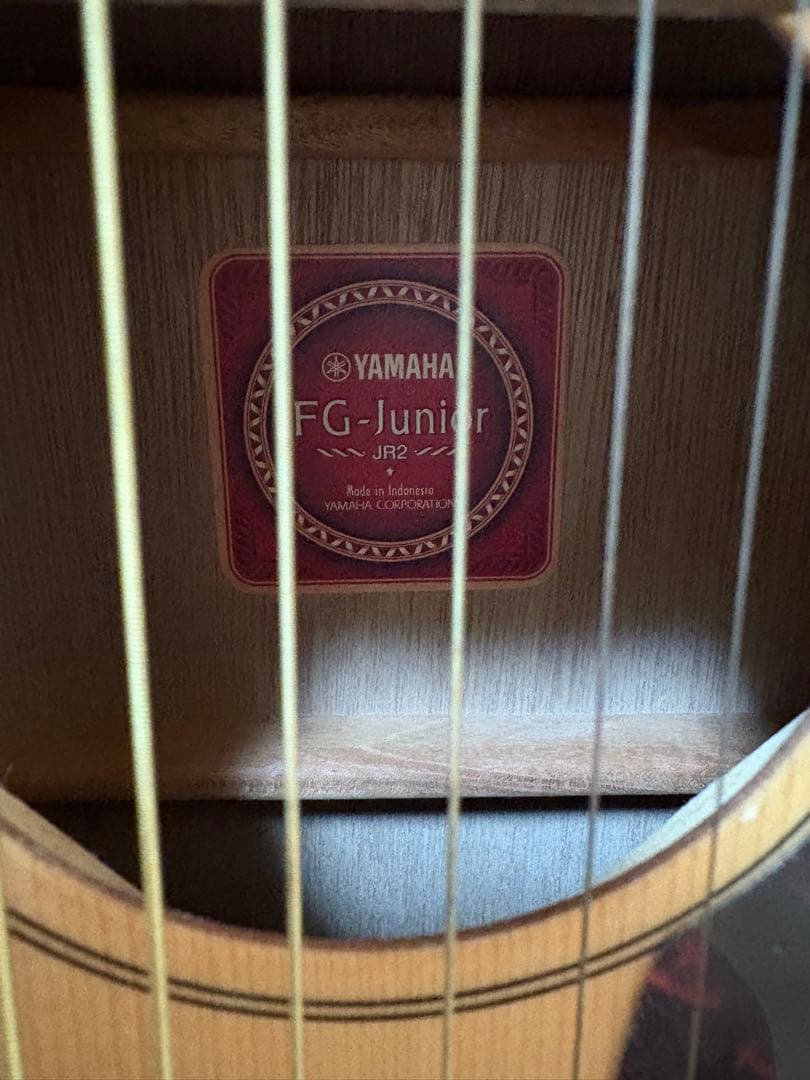 新品購入！送料込！ YAMAHA FG-Juniorミニギター JR2 NT