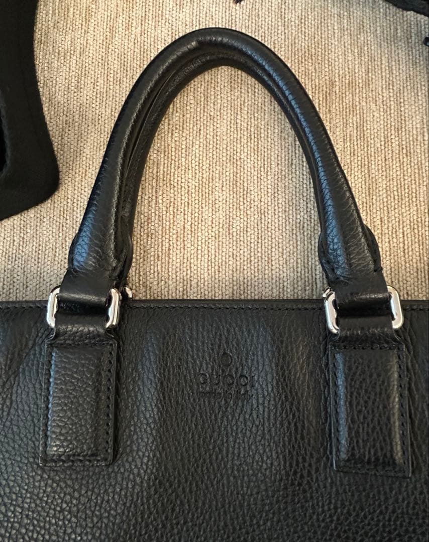 GUCCI レザーバッグ