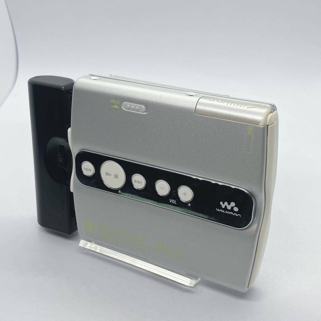 【現状品】再生確認済　SONY ソニー　MDウォークマン MZ-EH70