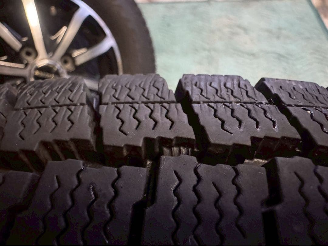 軽バン 軽トラ スタッドレス 145/80R12 2023年製 ホイールセット