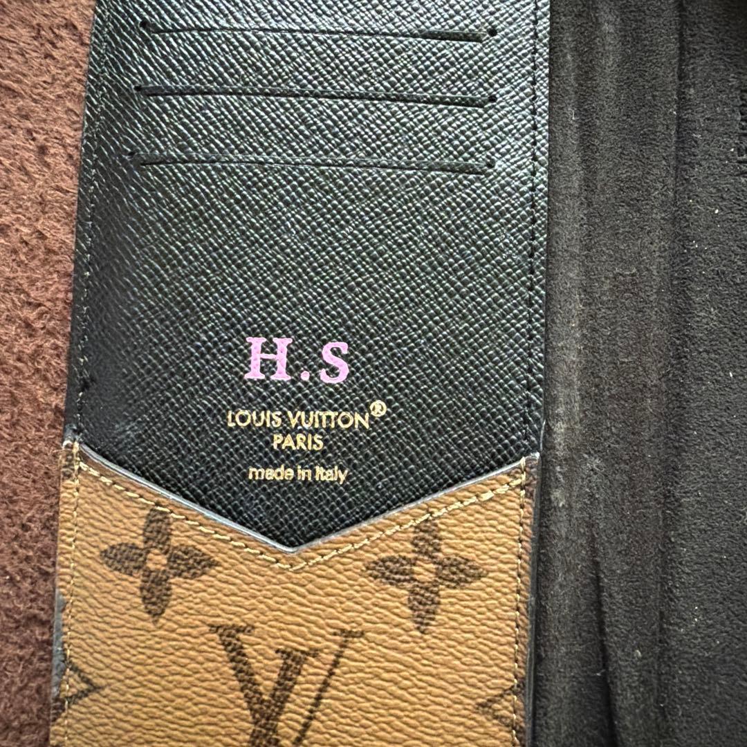iPhone15プロLouis Vuitton モノグラム 手帳型ケース