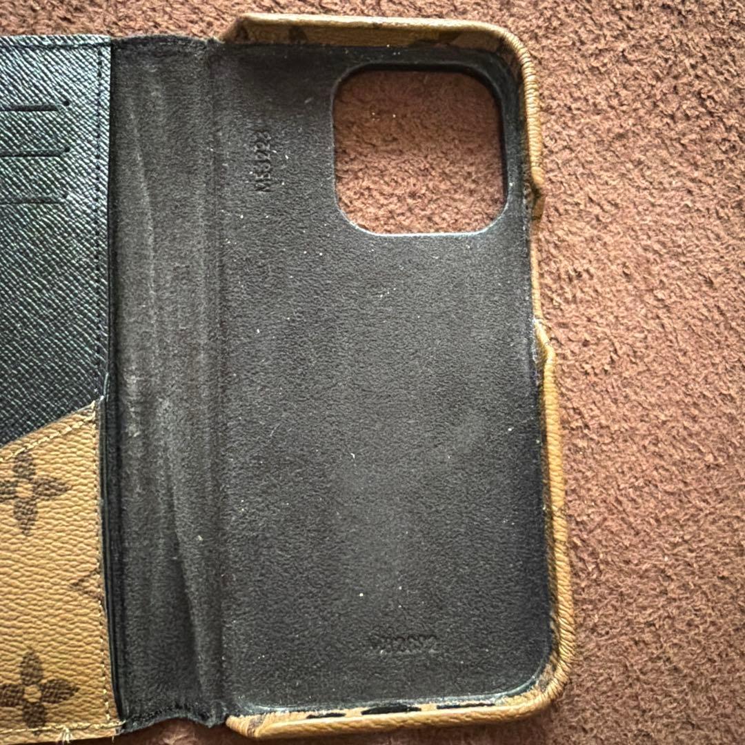 iPhone15プロLouis Vuitton モノグラム 手帳型ケース