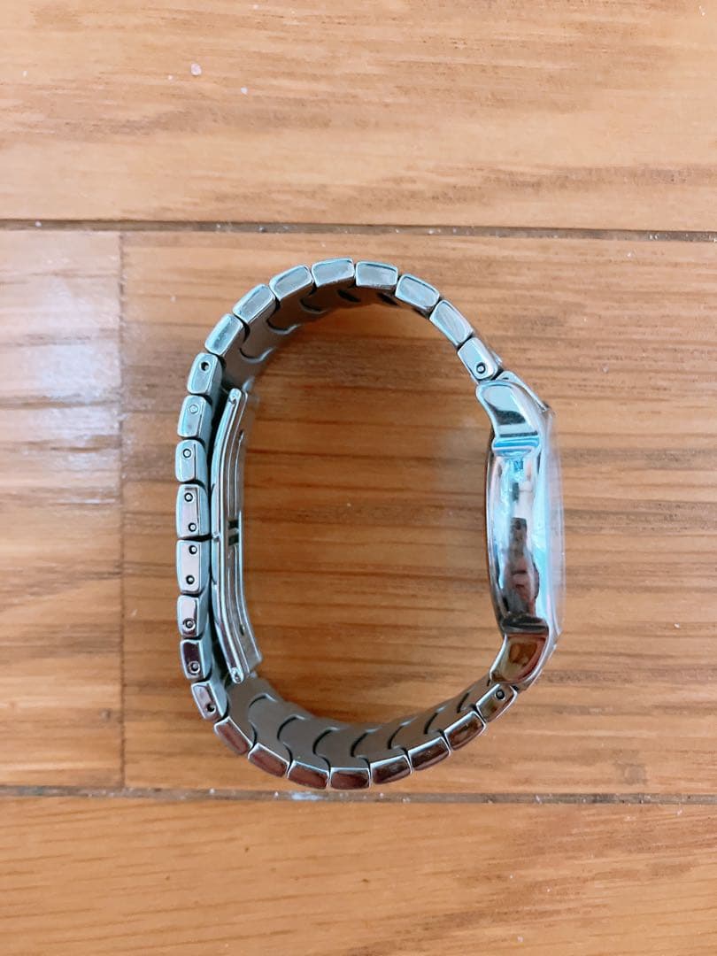 【美品】ブルガリ　腕時計　レディース　ソロテンポ　ホワイト　金土日45555円！