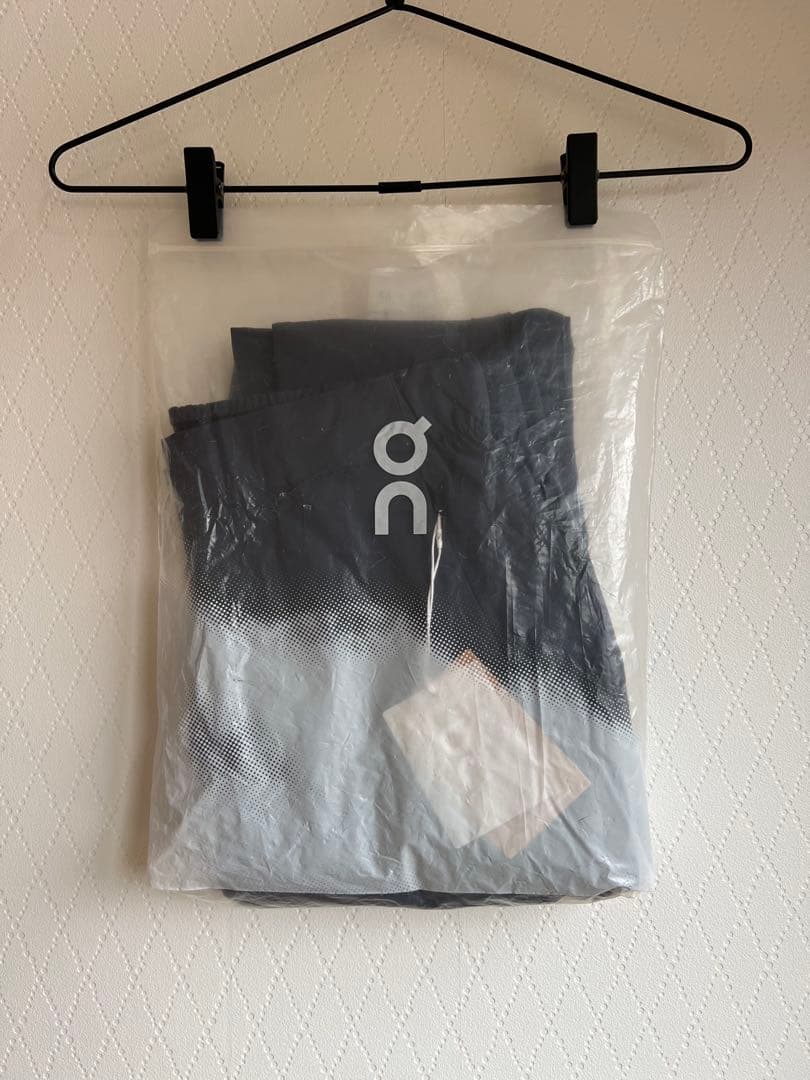 on アクティブパンツ　レディース　ネイビー　Mサイズ