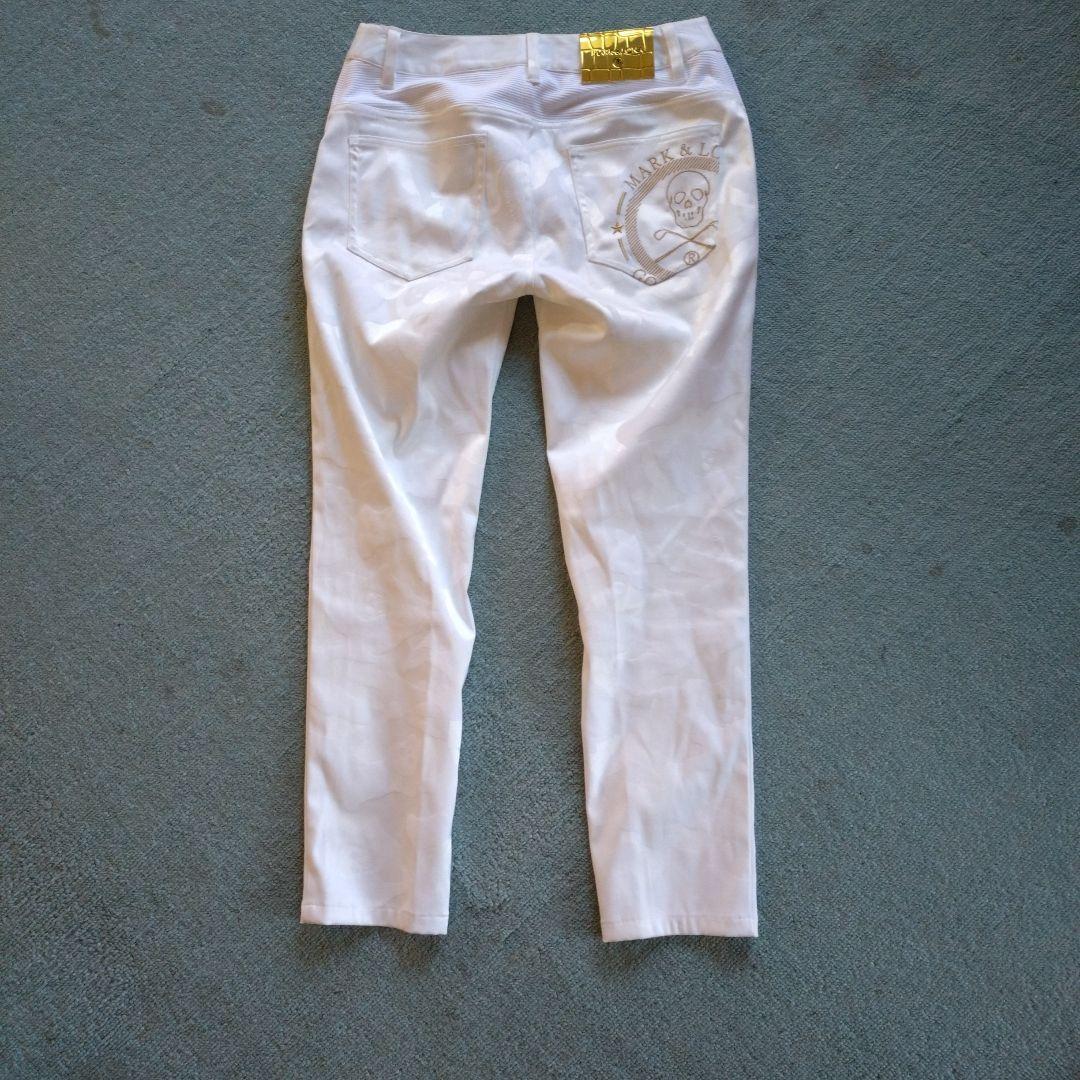MARK & L. ホワイトパンツ スカル刺繍