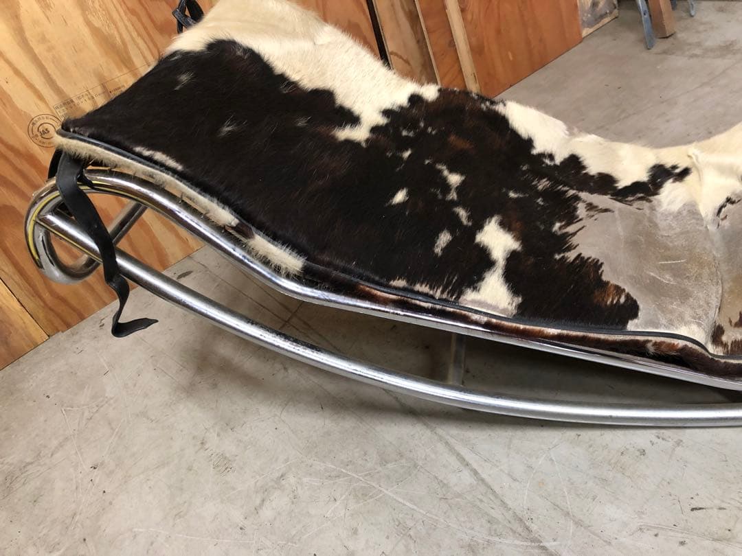 ル・コルビジェ LC4 カウスキン ソファ リプロダクト 現状販売