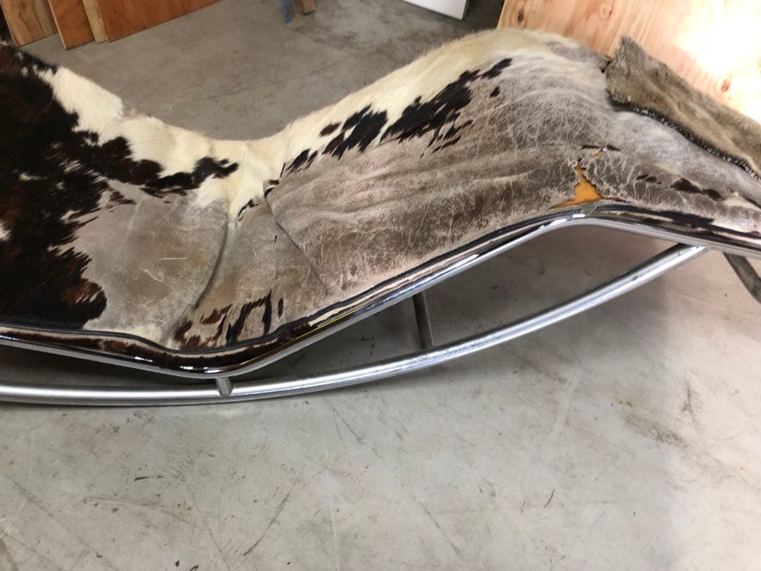 ル・コルビジェ LC4 カウスキン ソファ リプロダクト 現状販売