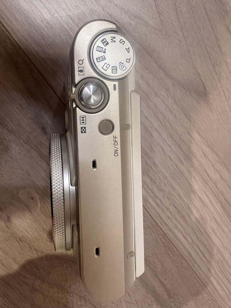 美品　CASIO EXILIM EX-ZR4000