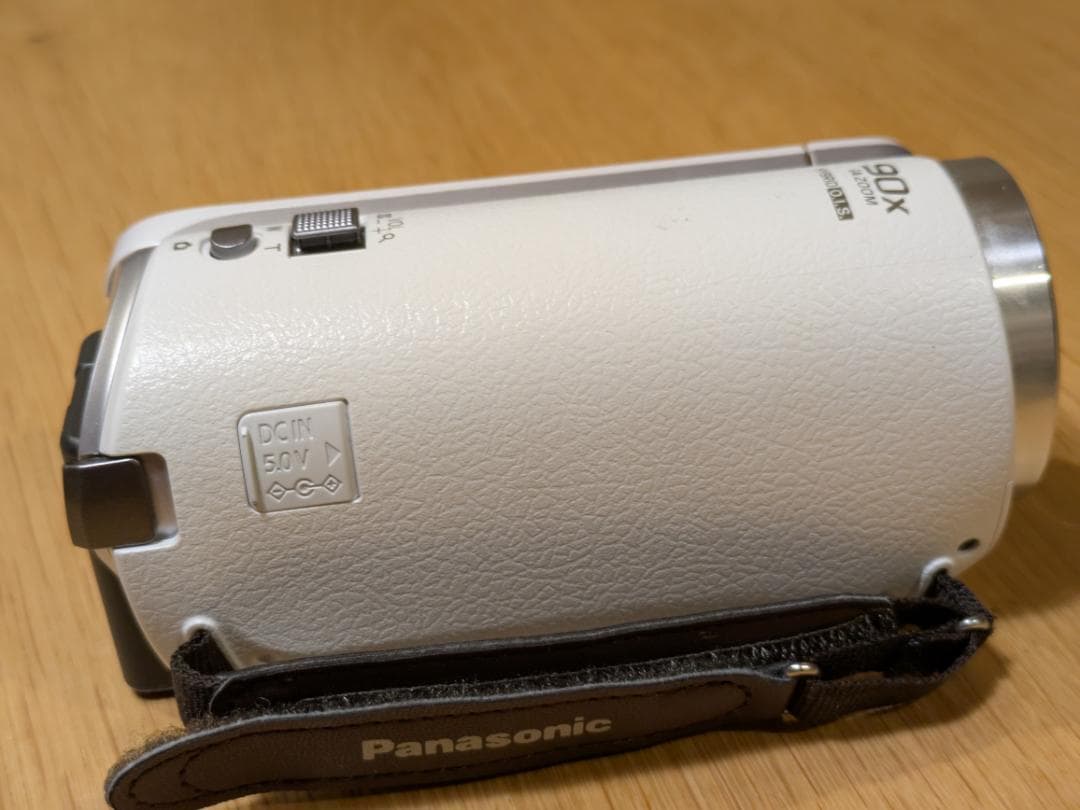 Panasonic デジタルハイビジョンビデオカメラ HC-W590M-W