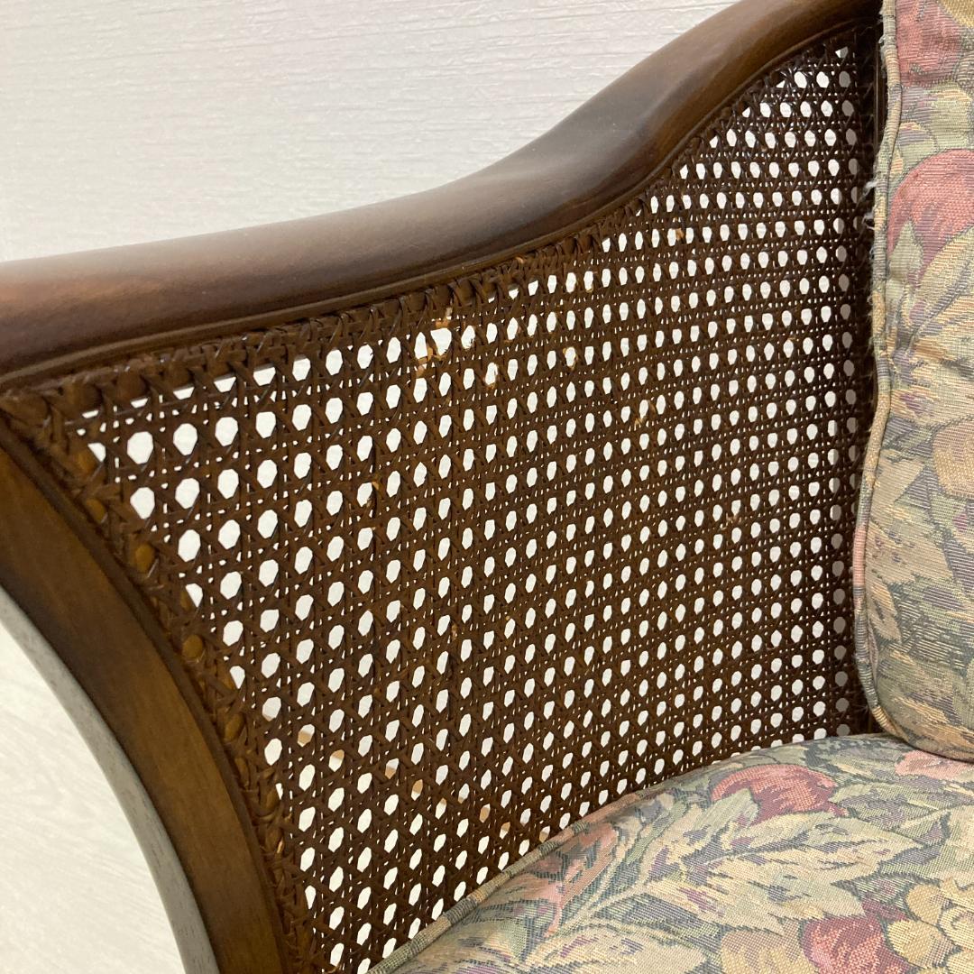 【カリモク】コロニアル　２人掛けソファ　ラブソファ